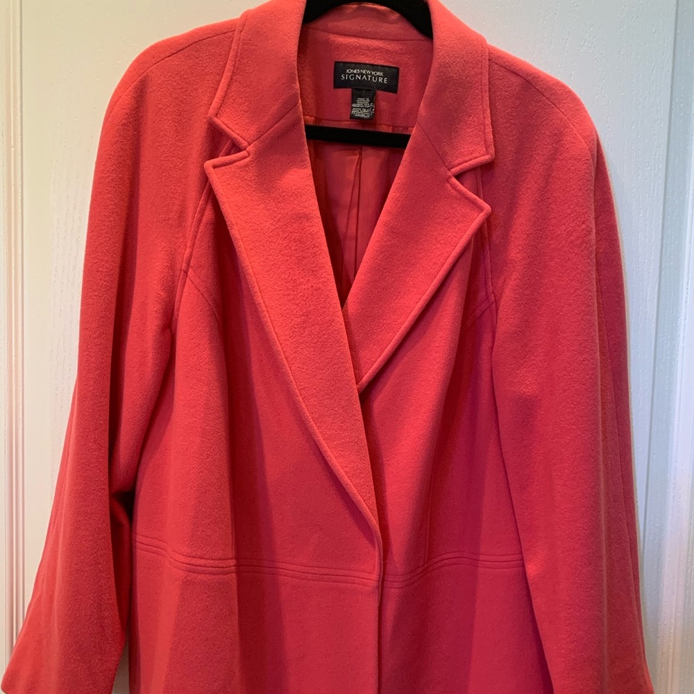 Beautiful Lined Wool Blazer - rich coral color